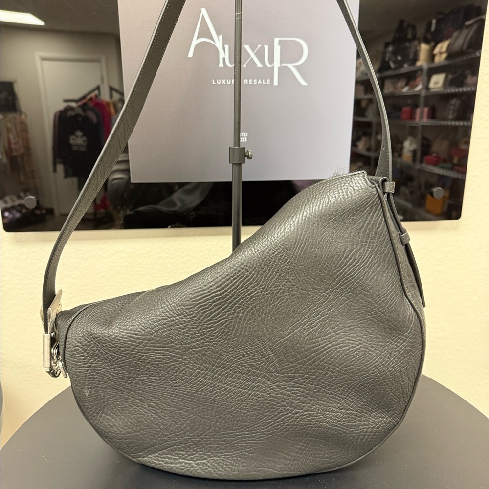 Burberry night bag, brand new with tags - Picture 5 of 14